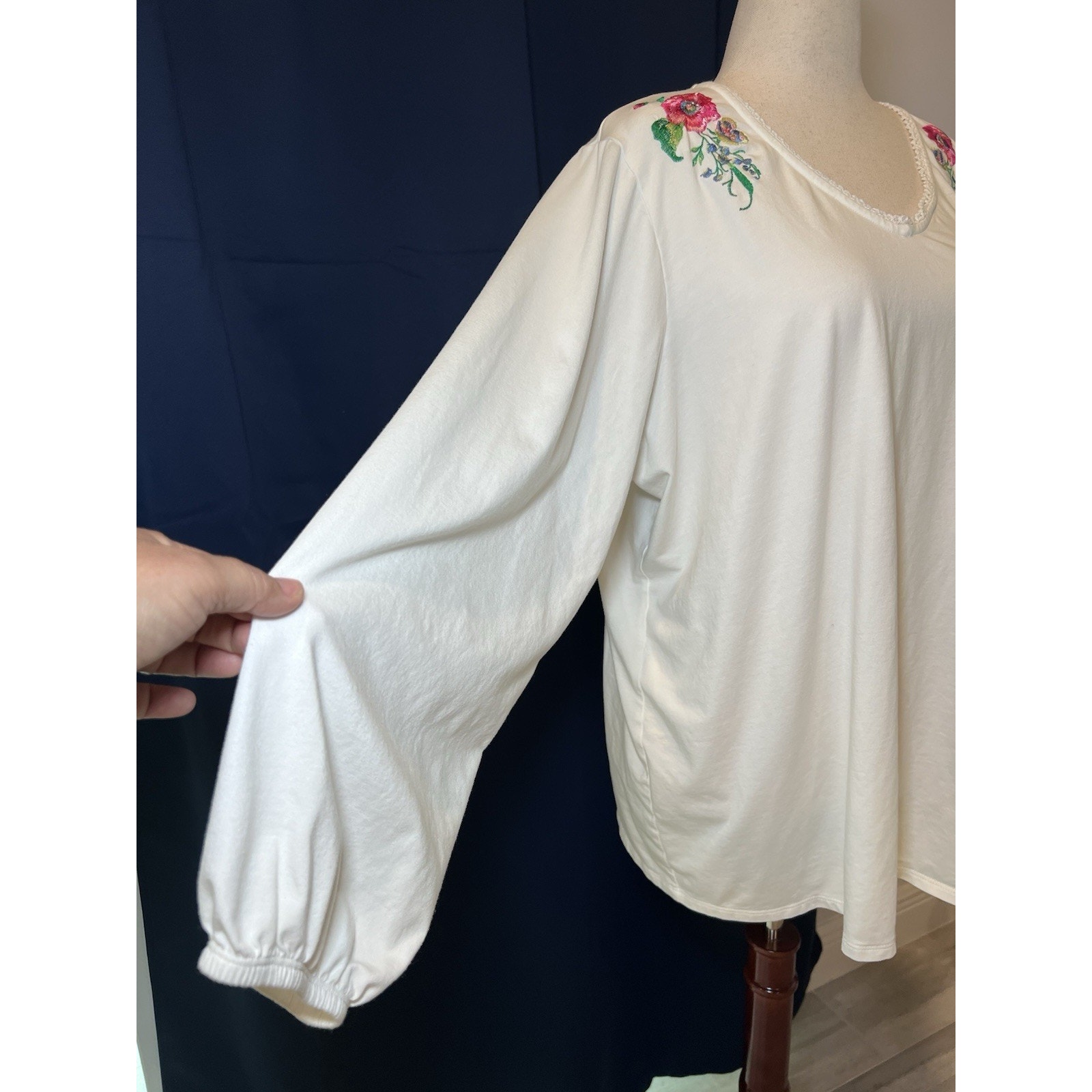 Susan Graver (3x) Tunic-Floral-Peasant-Layered-Boho Chic-Festival-White L/S Euc — image 3 of 8